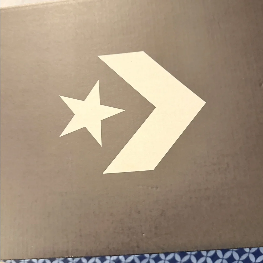 Converse indigo hike